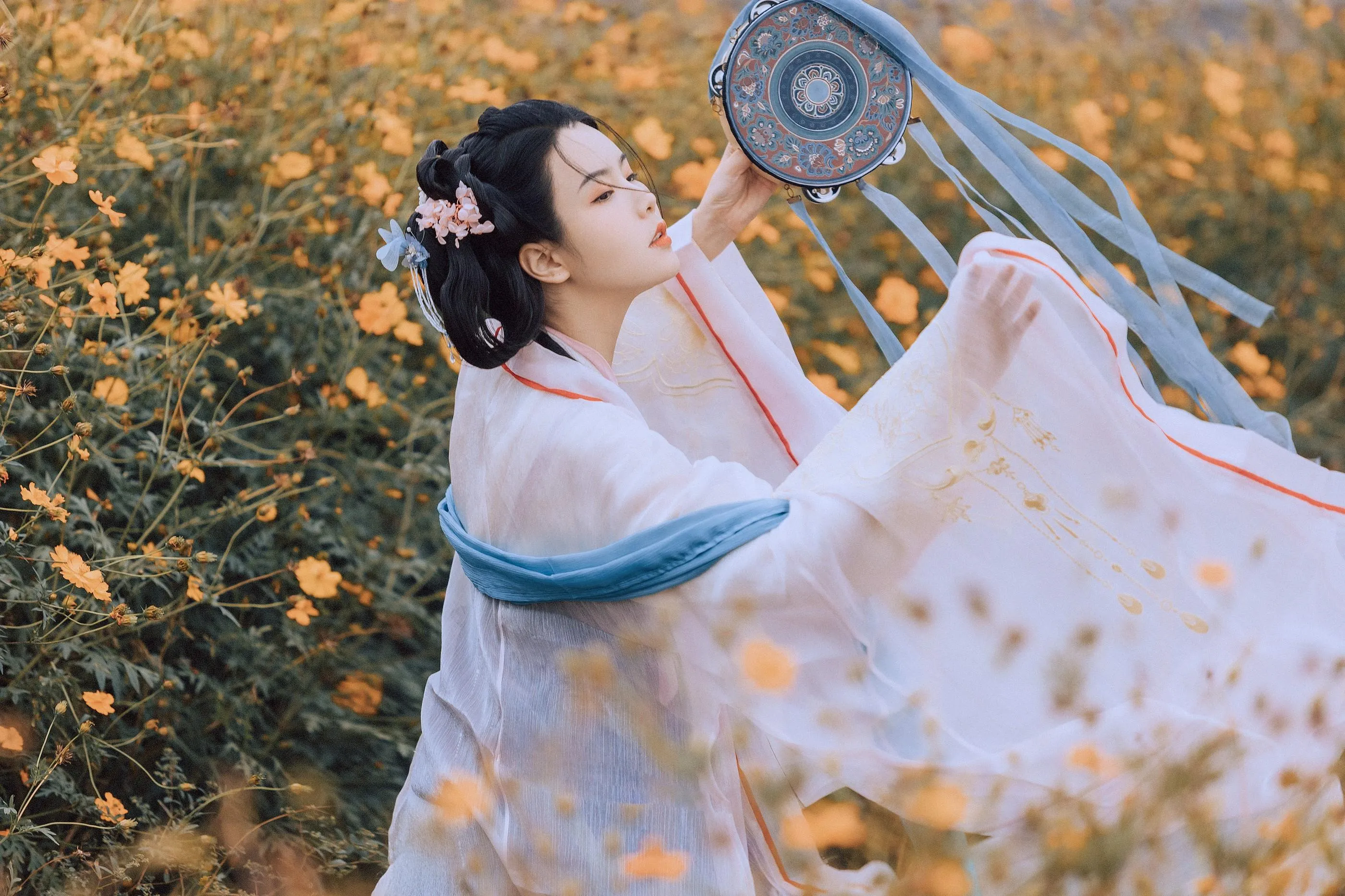 [YITUYU艺图语]2021.10.08 秋日芳菲 三重子 [23P]插图6